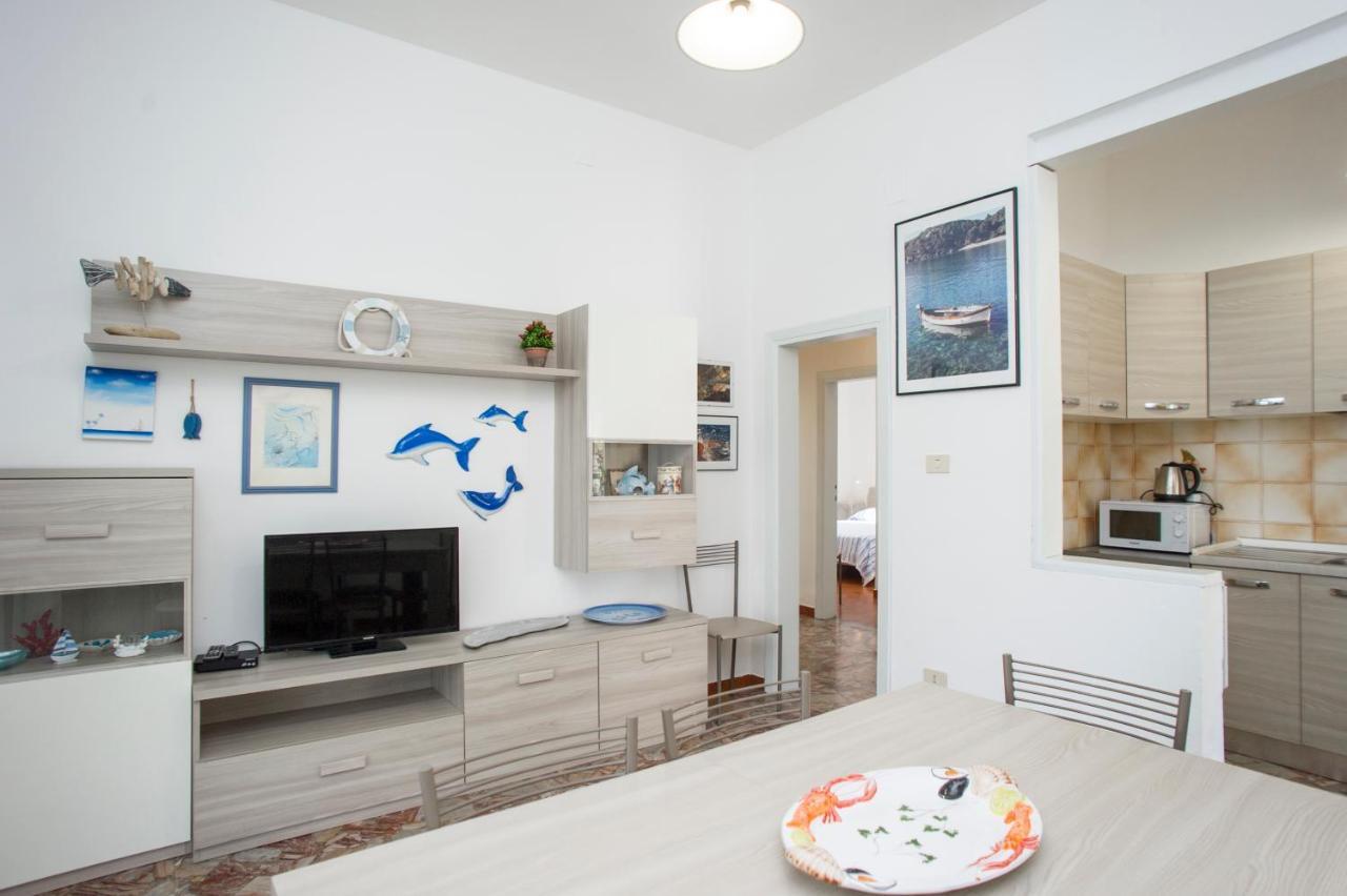 Villa La Terrazza Sul Mare - Goelba Fetovaia Exteriér fotografie