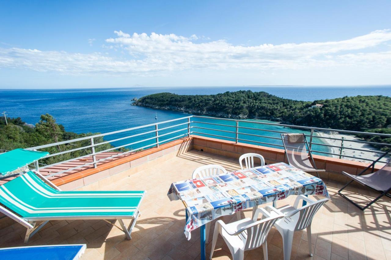 Villa La Terrazza Sul Mare - Goelba Fetovaia Exteriér fotografie