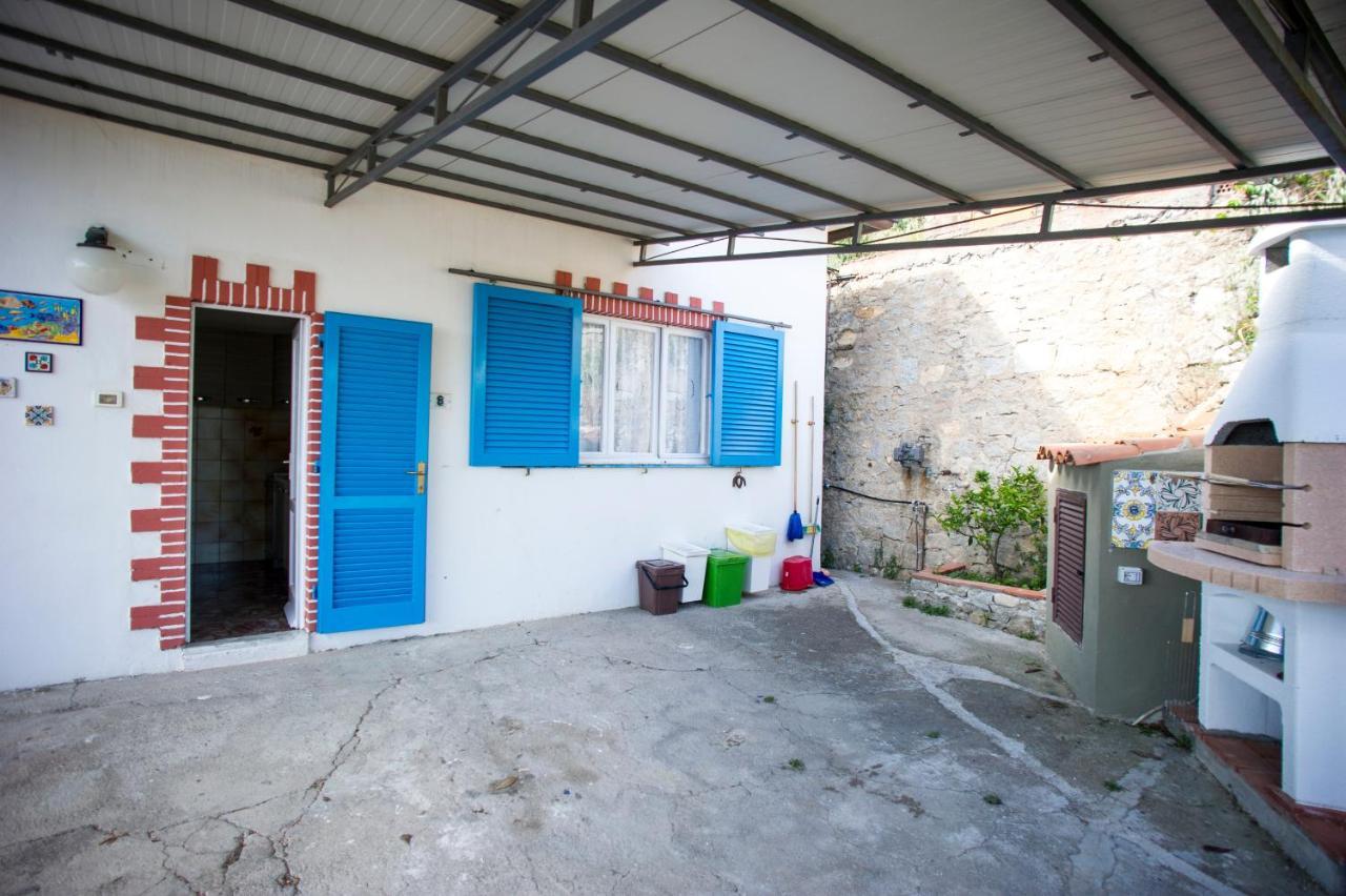 Villa La Terrazza Sul Mare - Goelba Fetovaia Exteriér fotografie