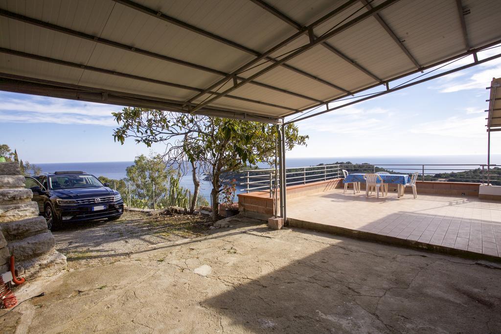 Villa La Terrazza Sul Mare - Goelba Fetovaia Exteriér fotografie